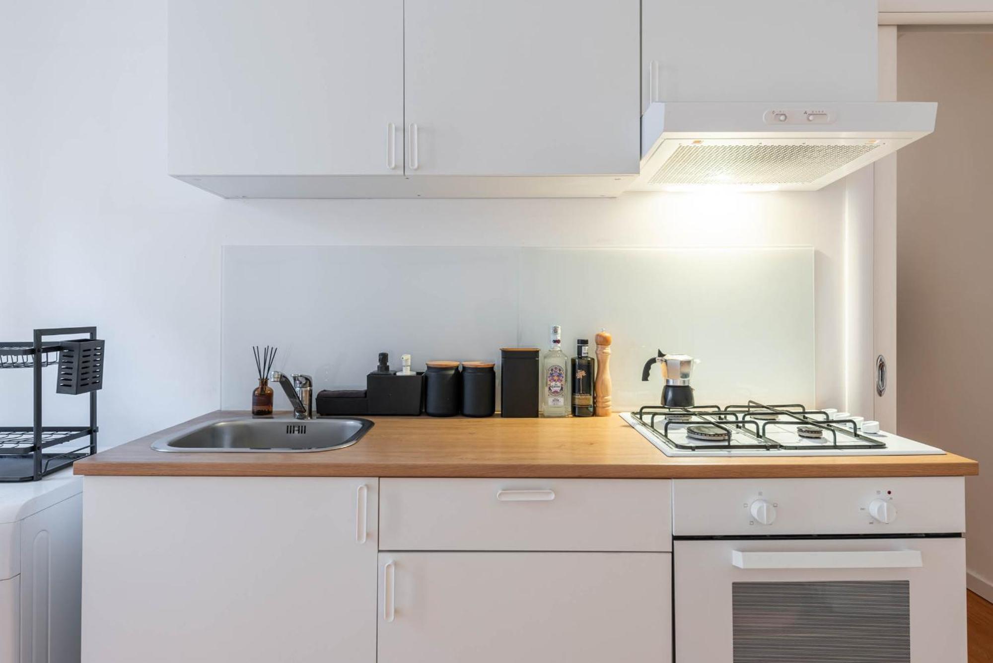 Casa Dei Visionari - Mare Apartment Bari Luaran gambar